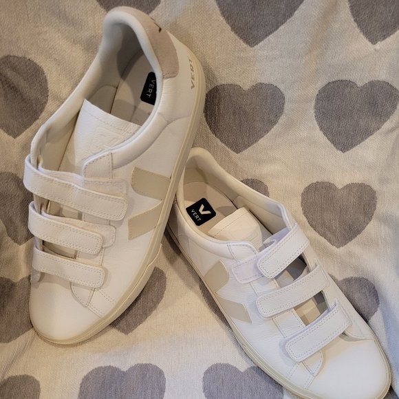 New VEJA / VERT (Brazil) Velcro shoes - Picture 1 of 5